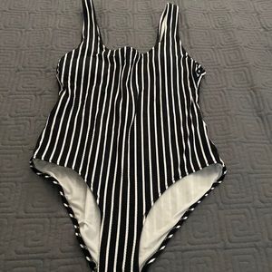 H&M swimsuit